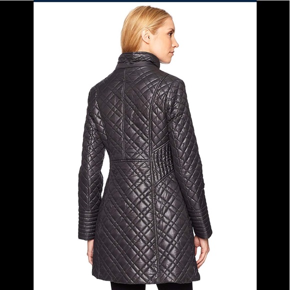 Via Spiga Women Center Zip Diamond Quilt gun metal - Picture 3 of 3